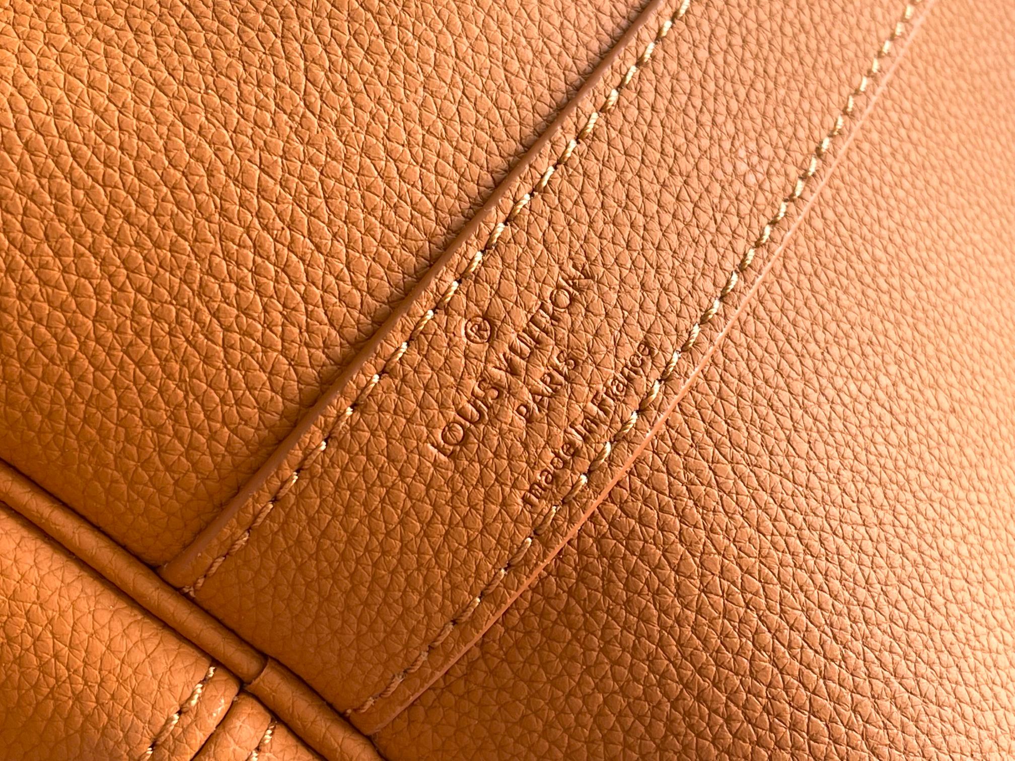 Louis Vuitton Keepall Bandoulière 50 Travel Bag - Image 9