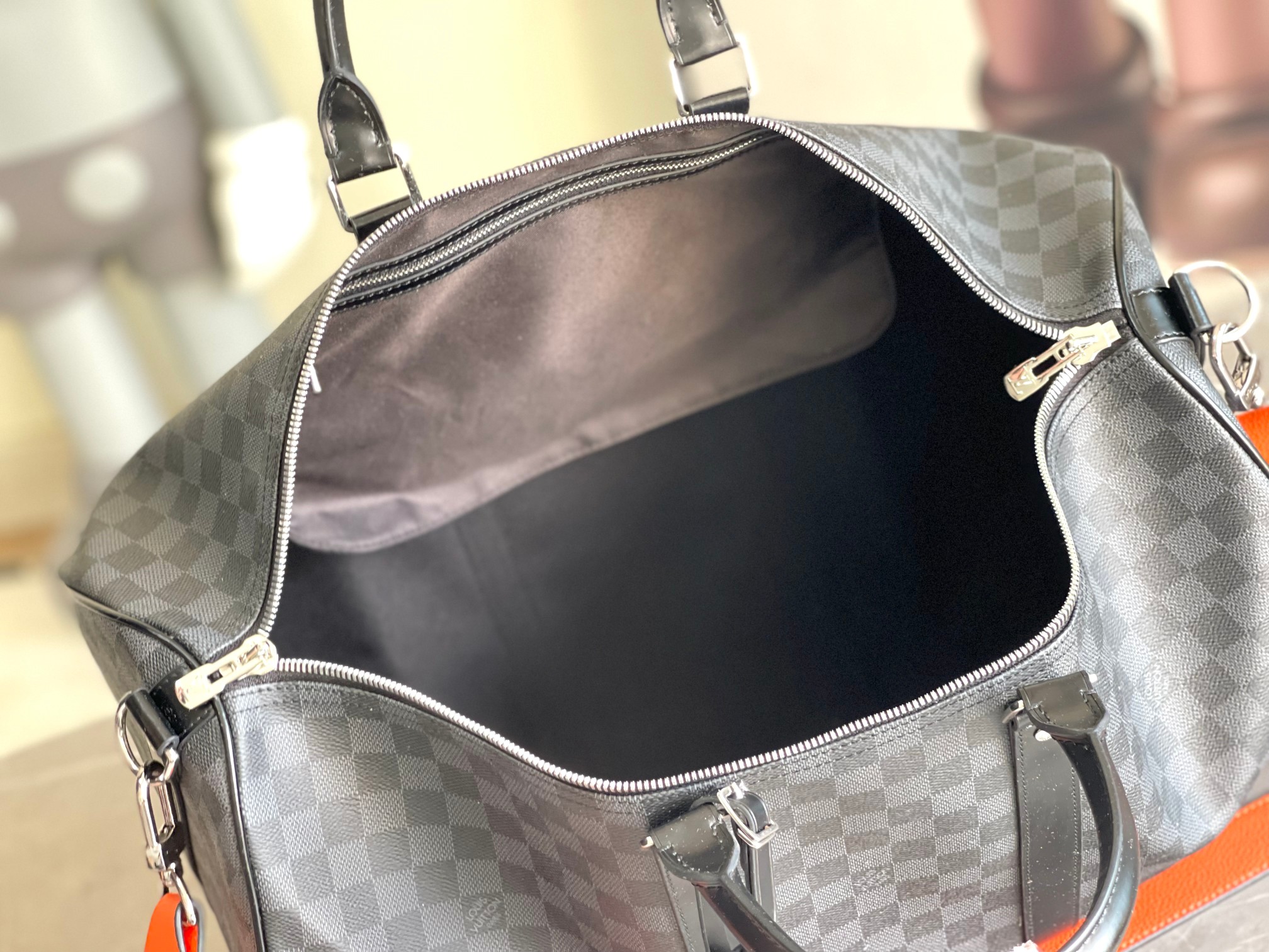 Louis Vuitton Keepall 45 Travel Bag in Monogram Eclipse Canvas - Image 9