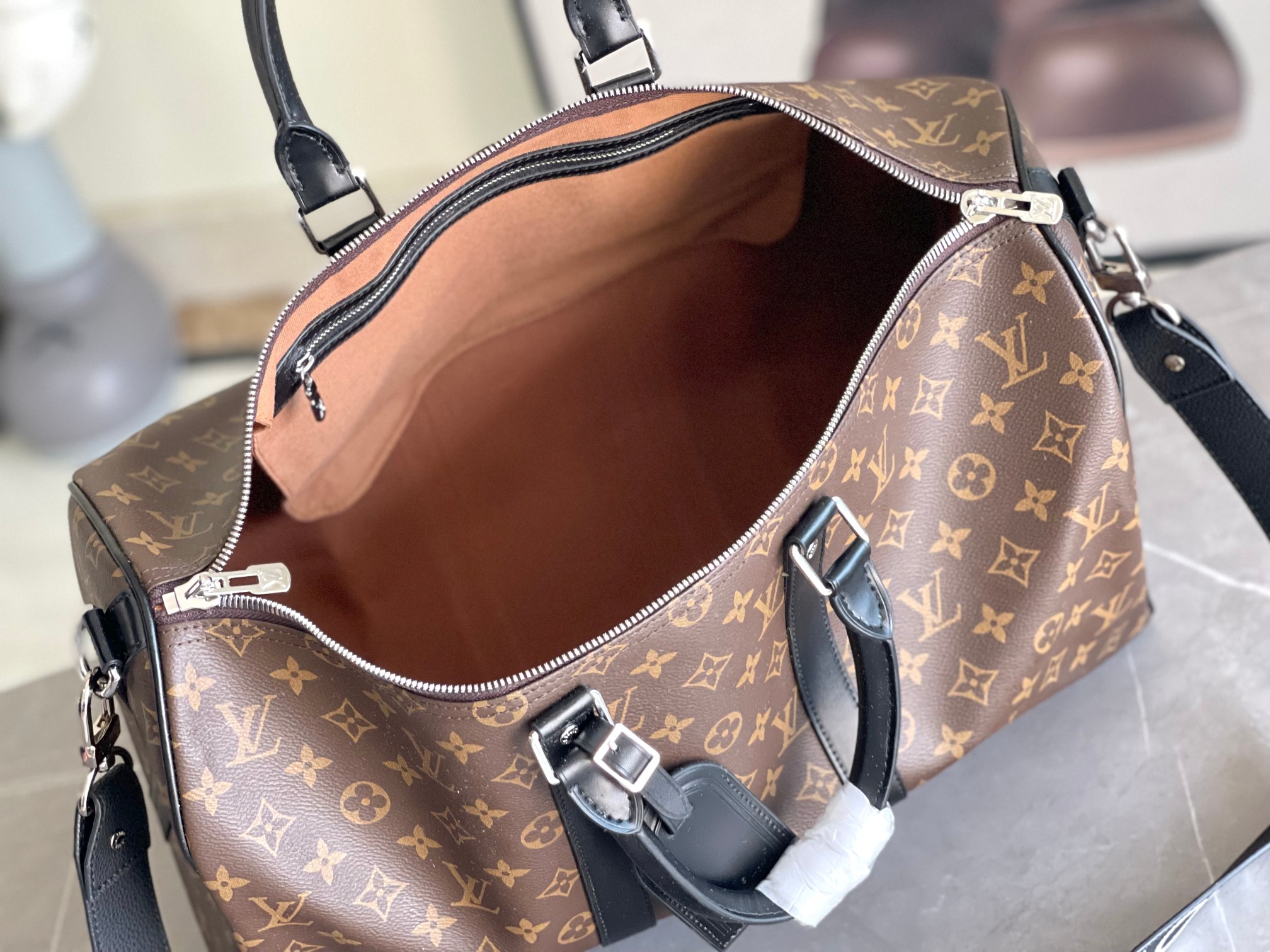 Louis Vuitton Keepall 45 Travel Bag in Monogram Eclipse Canvas - Image 9