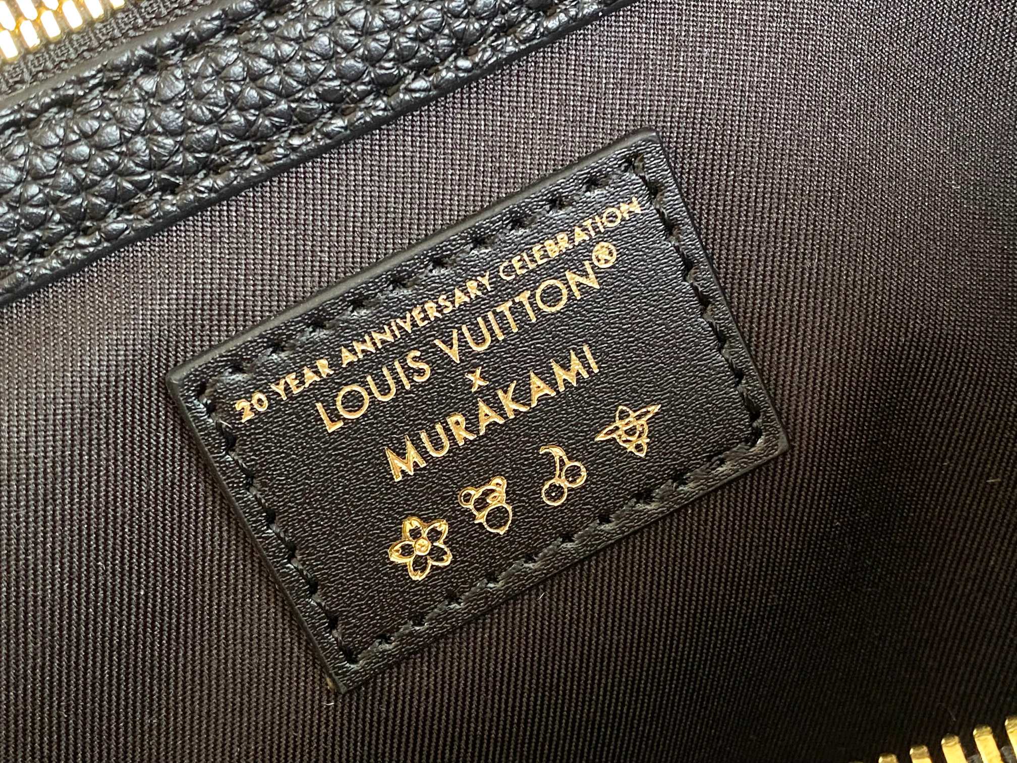 Louis Vuitton Keepall Bandoulière 45 Travel Bag - Image 9