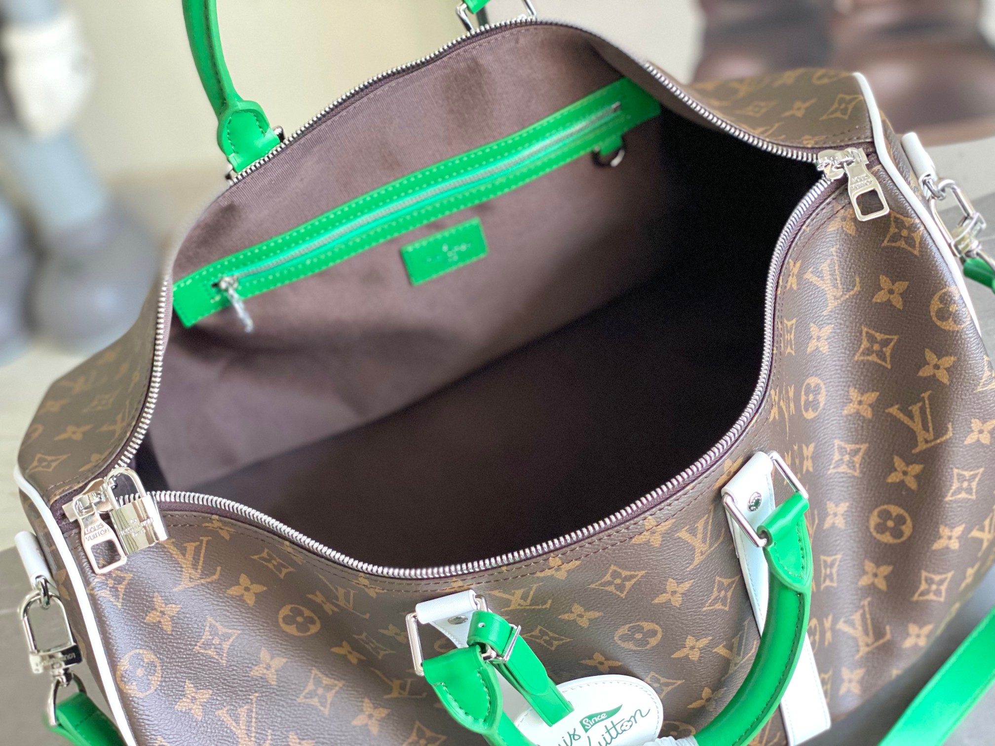 Louis Vuitton Keepall Bandoulière 50 Travel Bag M13926 - Image 9