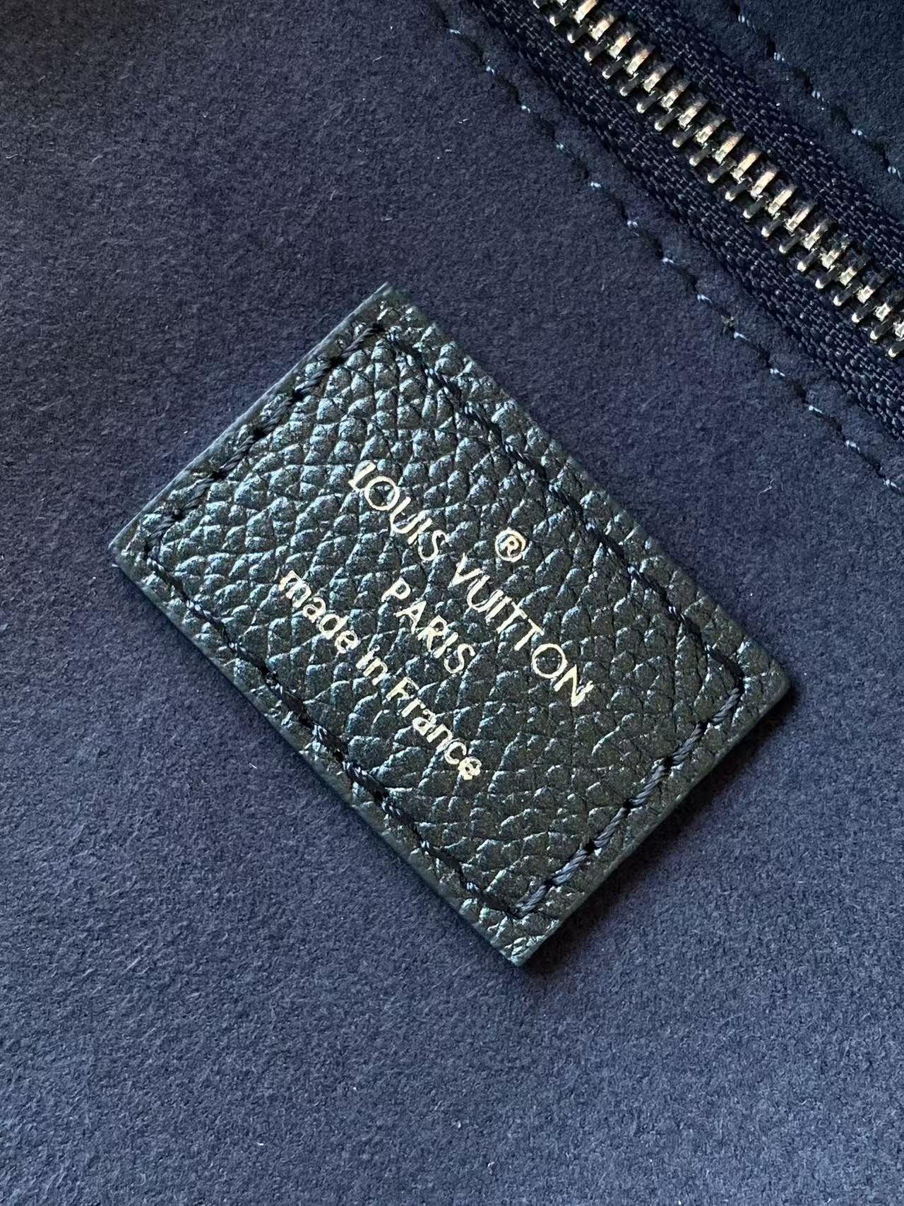 Louis Vuitton OnTheGo Tote Bag - Image 9