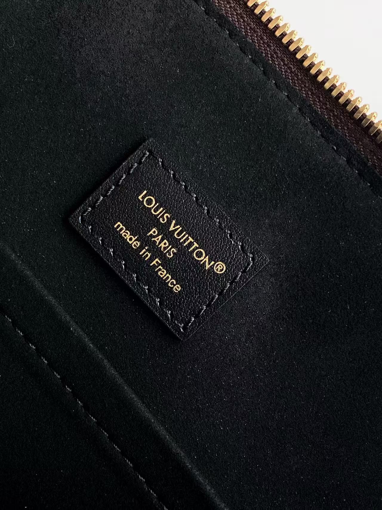 Louis Vuitton Alma Small Handbag in Monogram Canvas, Trunk Series - Image 9