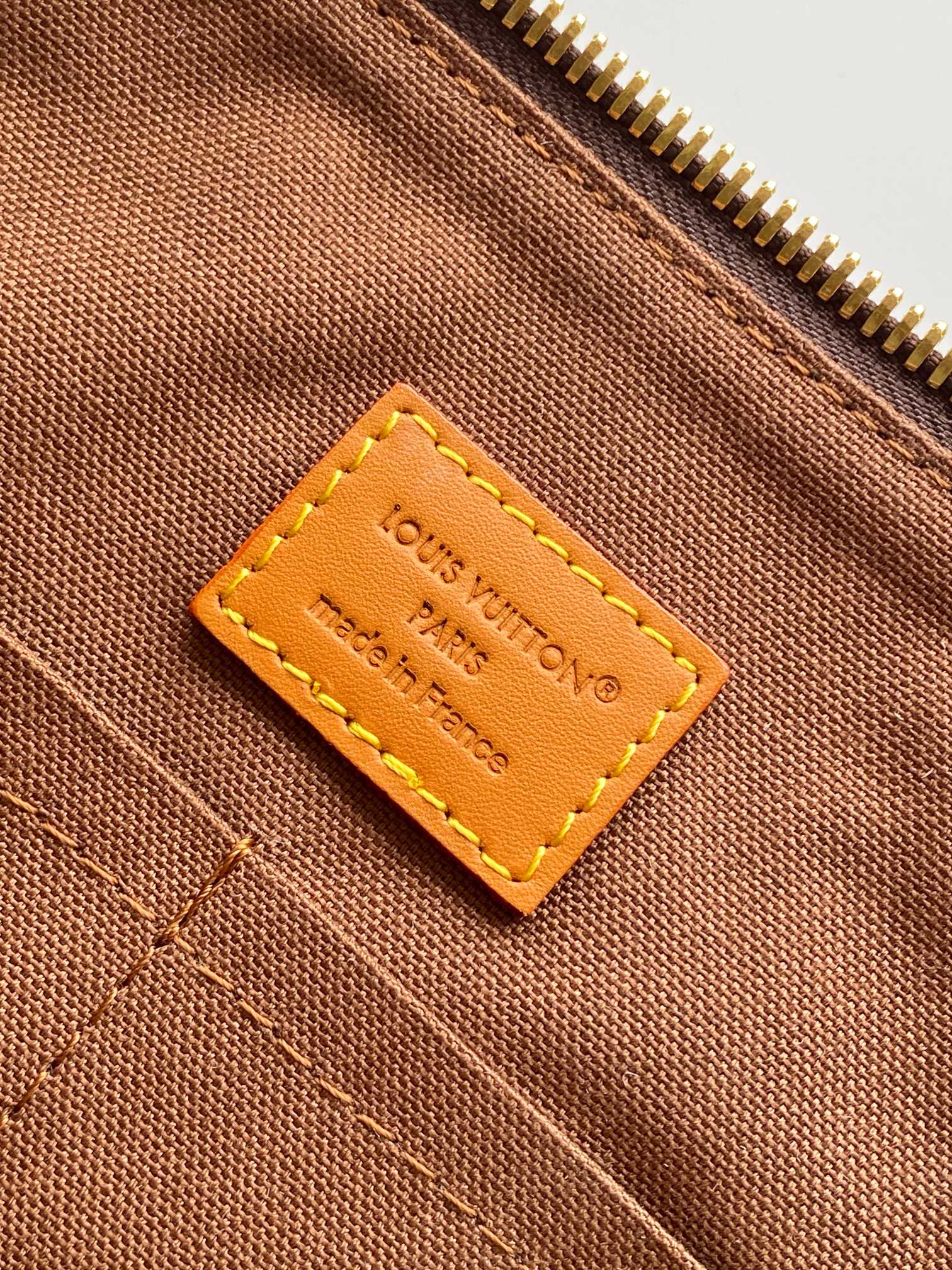 Keepall Bandoulière 35 Travel Bag - Image 9