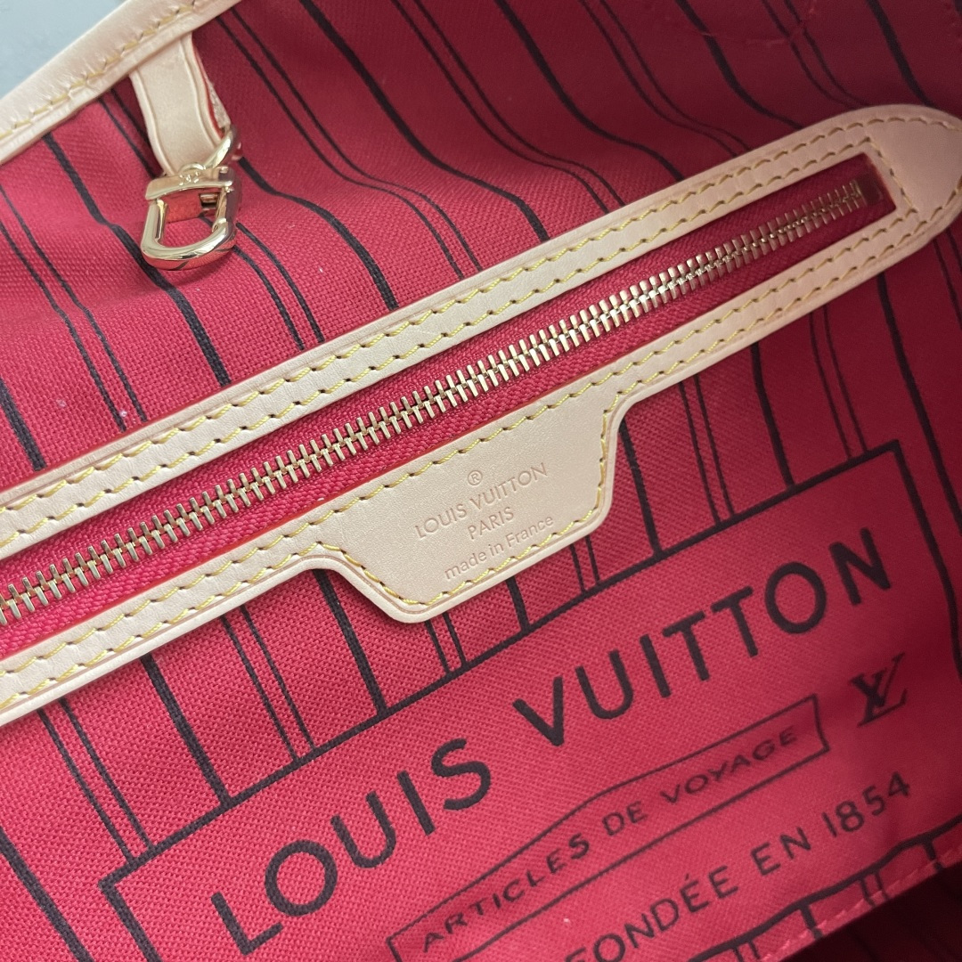 Neverfull PM Tote Bag in Damier Ebene Canvas - Image 9