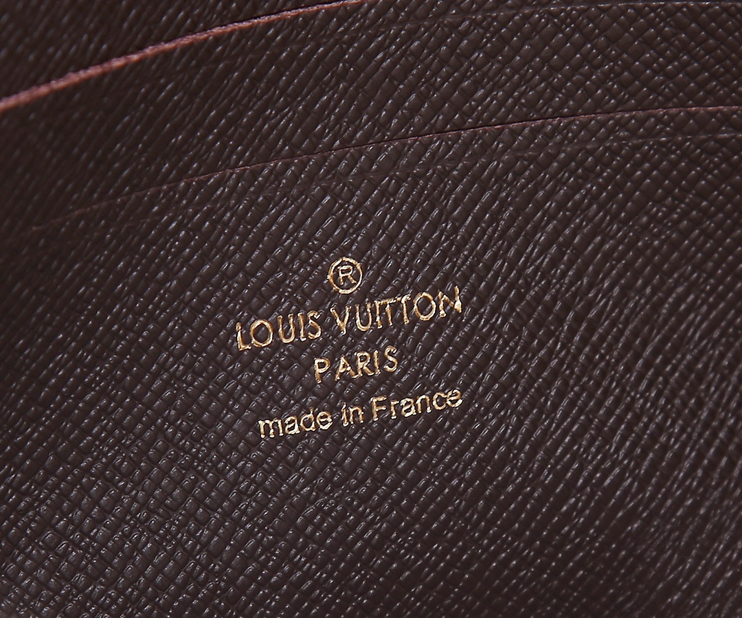 Lily Wallet On Chain in Monogram Canvas - Image 9