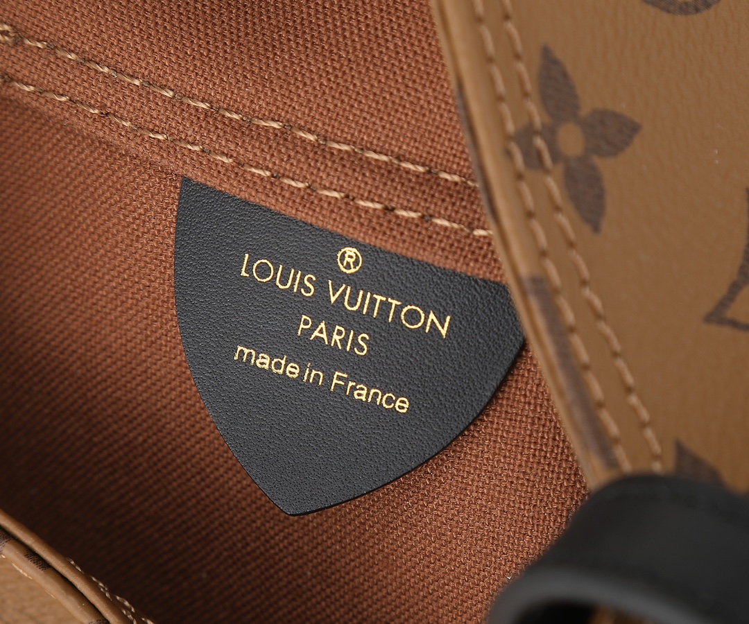 Louis Vuitton Atlantis BB Monogram Reverse Canvas Handbag - Image 9