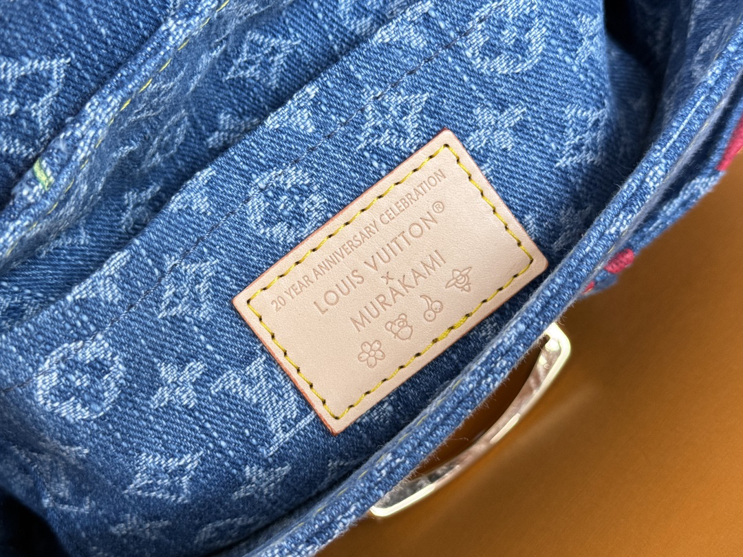Louis Vuitton Monogram Cherry Sunset Shoulder Bag - Image 9