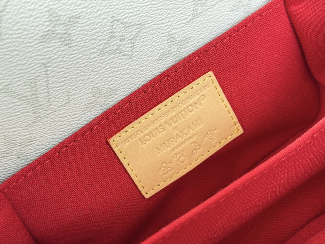 Louis Vuitton Pochette Métis East West Monogram Cherry Shoulder Bag - Image 9