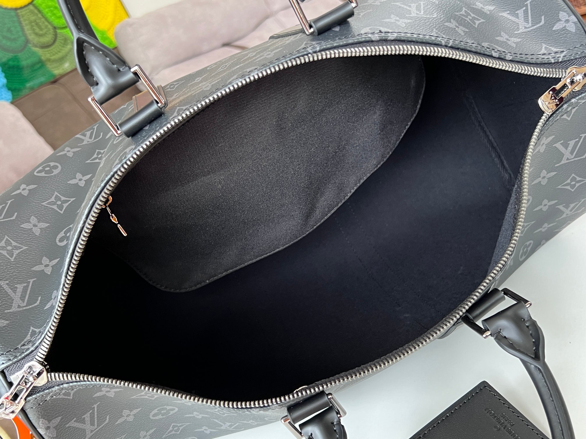 Louis Vuitton Keepall 45 Travel Bag - Image 9
