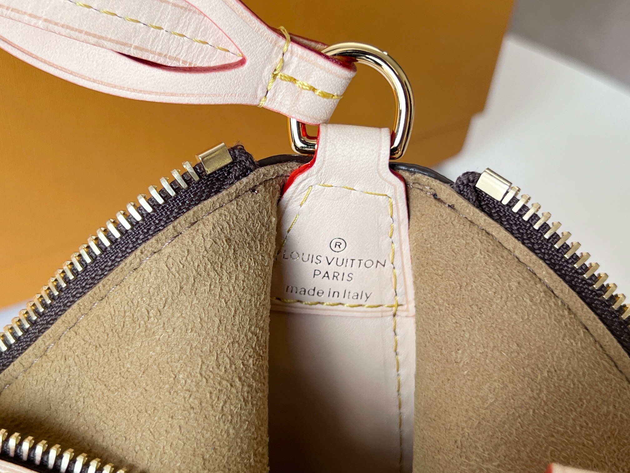 Louis Vuitton Pochette Tirette Monogram Pouch M47123 - Image 9