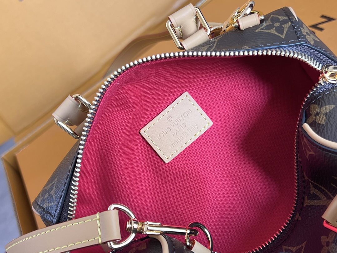 Louis Vuitton Nano Speedy Heart Bag in Monogram Empreinte Leather - Image 9