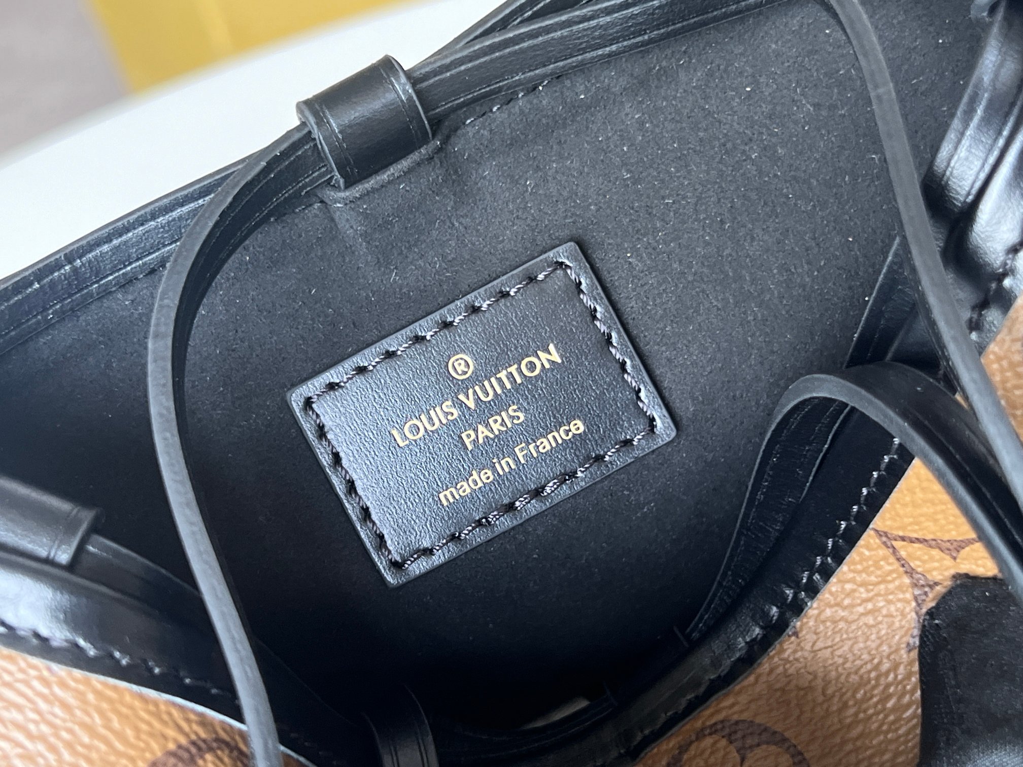 Louis Vuitton Noé Mini Bucket Bag M82885 - Image 9