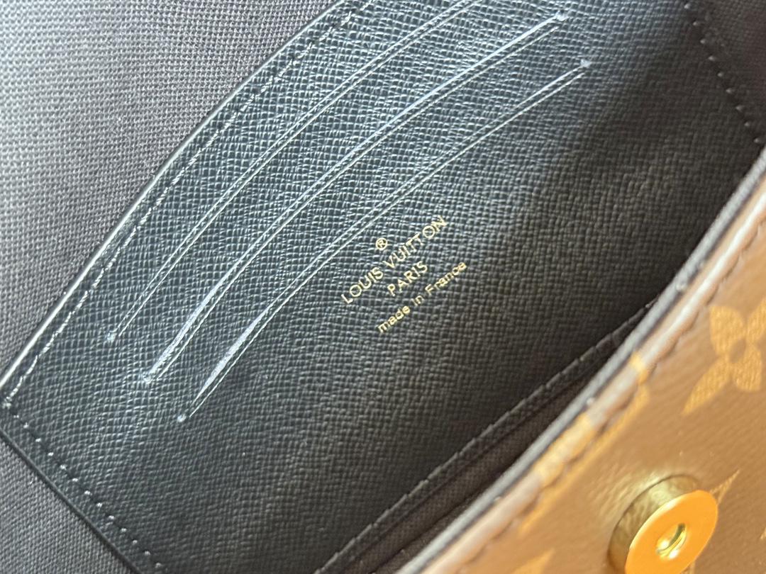 Louis Vuitton Wallet On Chain Ivy Monogram Canvas Bag M81911 - Image 9