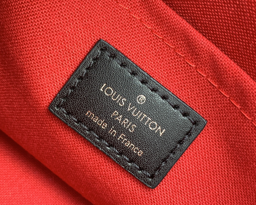 Louis Vuitton OnTheGo Mini Tote Bag M46839 - Image 9