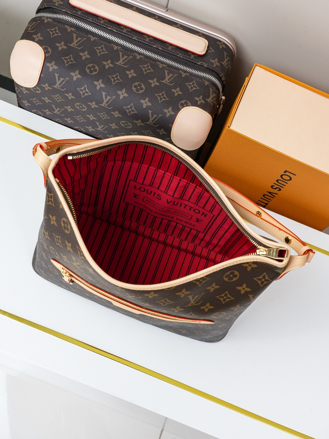 Louis Vuitton Monogram Lineup Tote Bag - Image 9