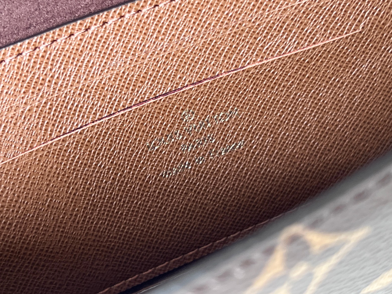 Lily Wallet on Chain - Image 9
