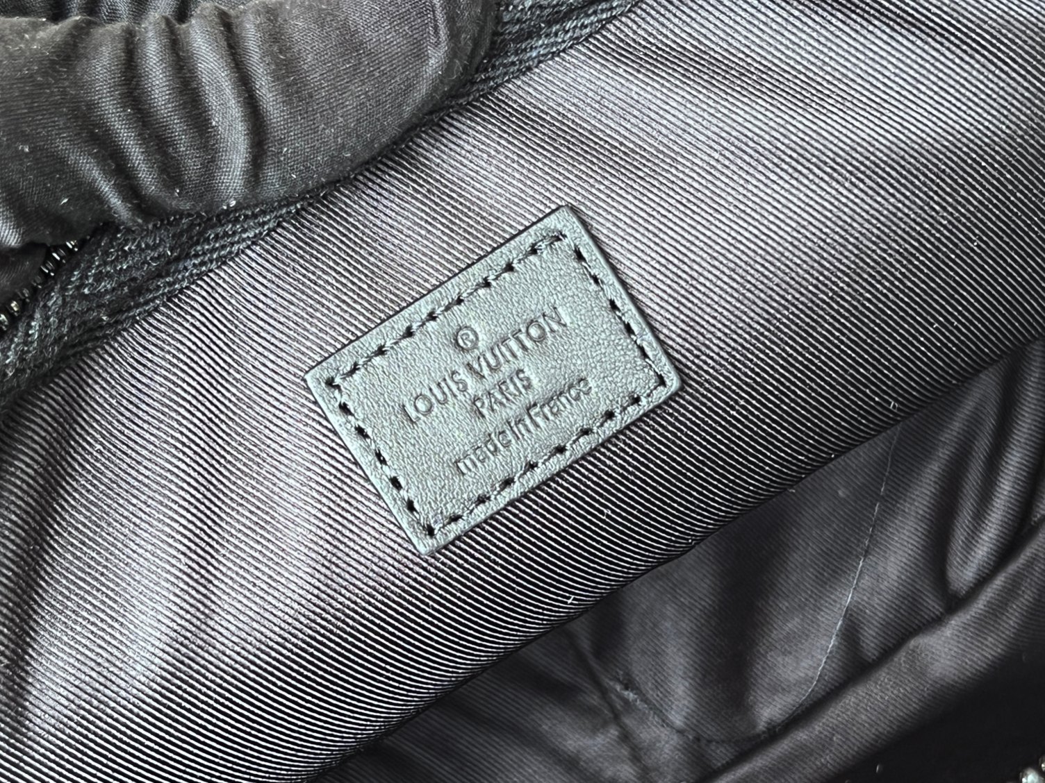 Louis Vuitton M46973 Quest Messenger Bag in Monogram Macassar Canvas - Image 9
