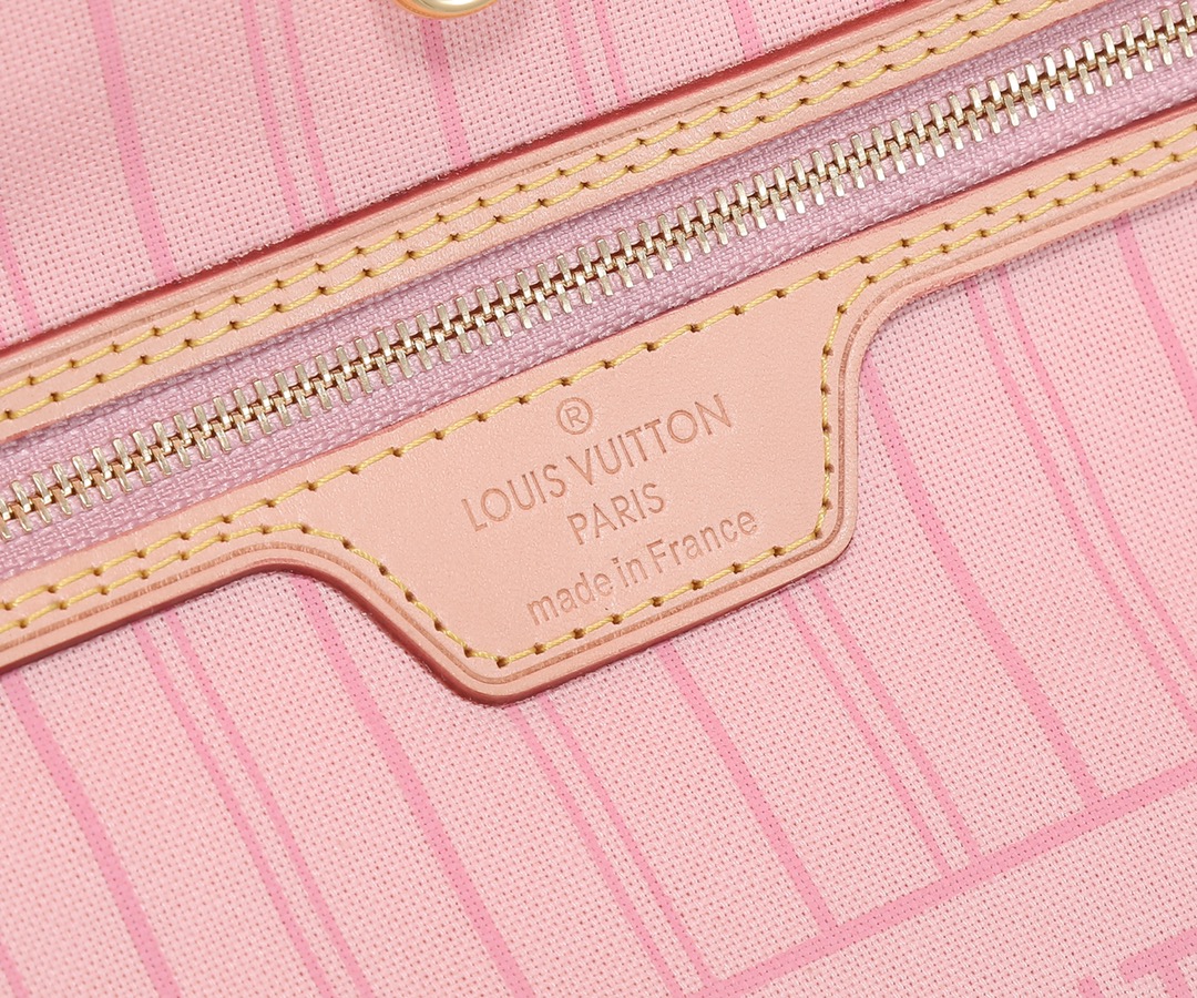 Louis Vuitton Neverfull MM Tote Bag – Damier Azur - Image 9