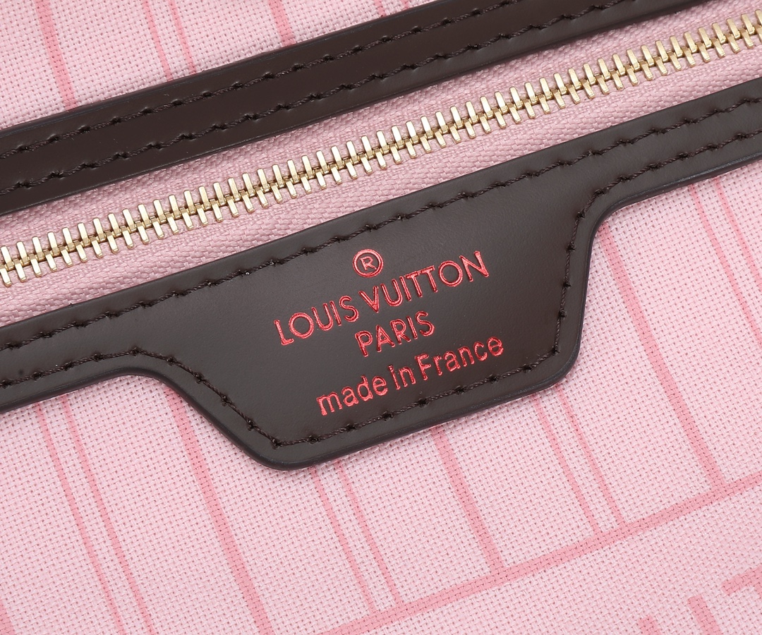 Louis Vuitton Neverfull MM Tote Bag - Image 9