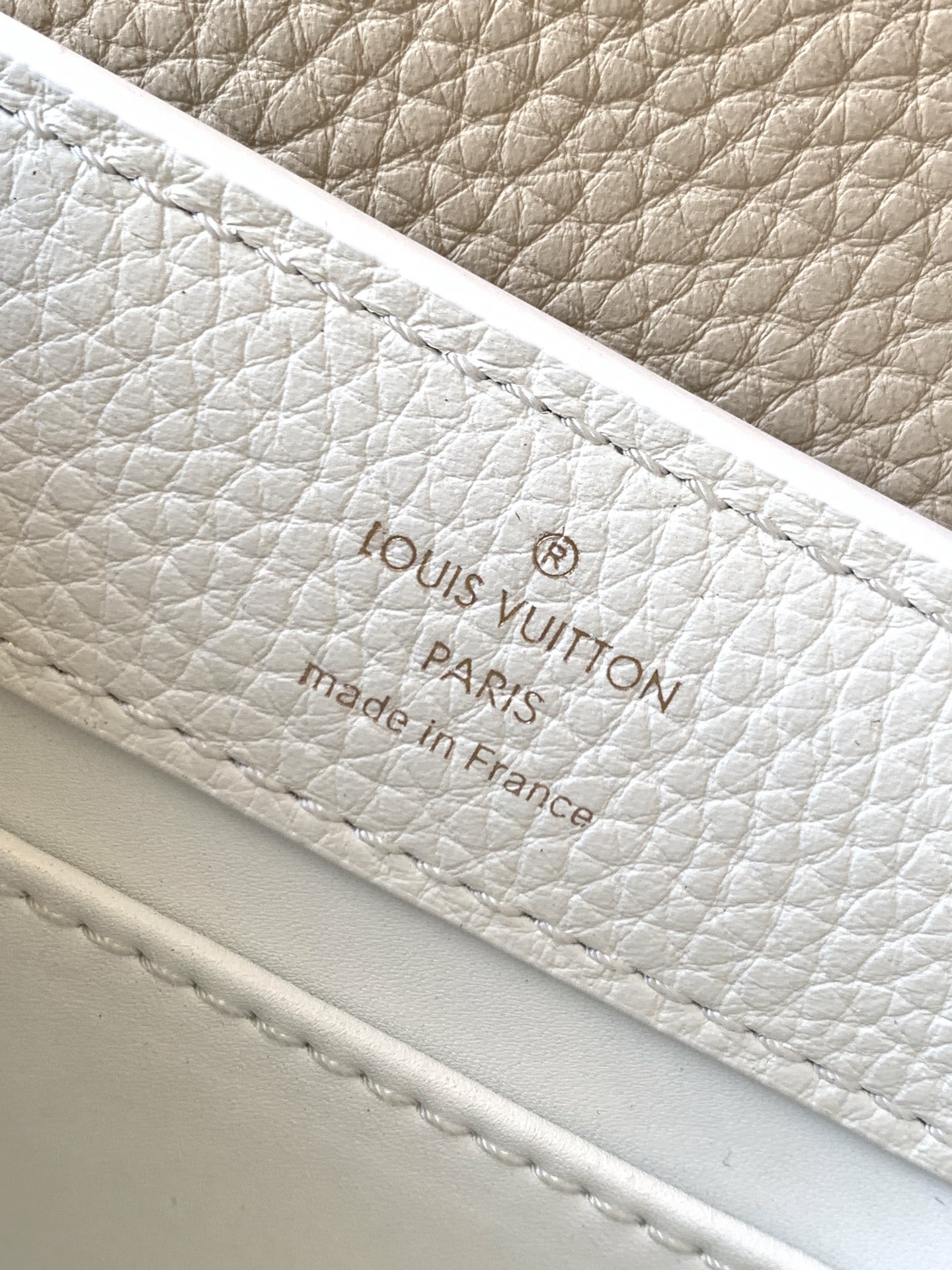 Louis Vuitton Capucines BB Handbag - Image 9