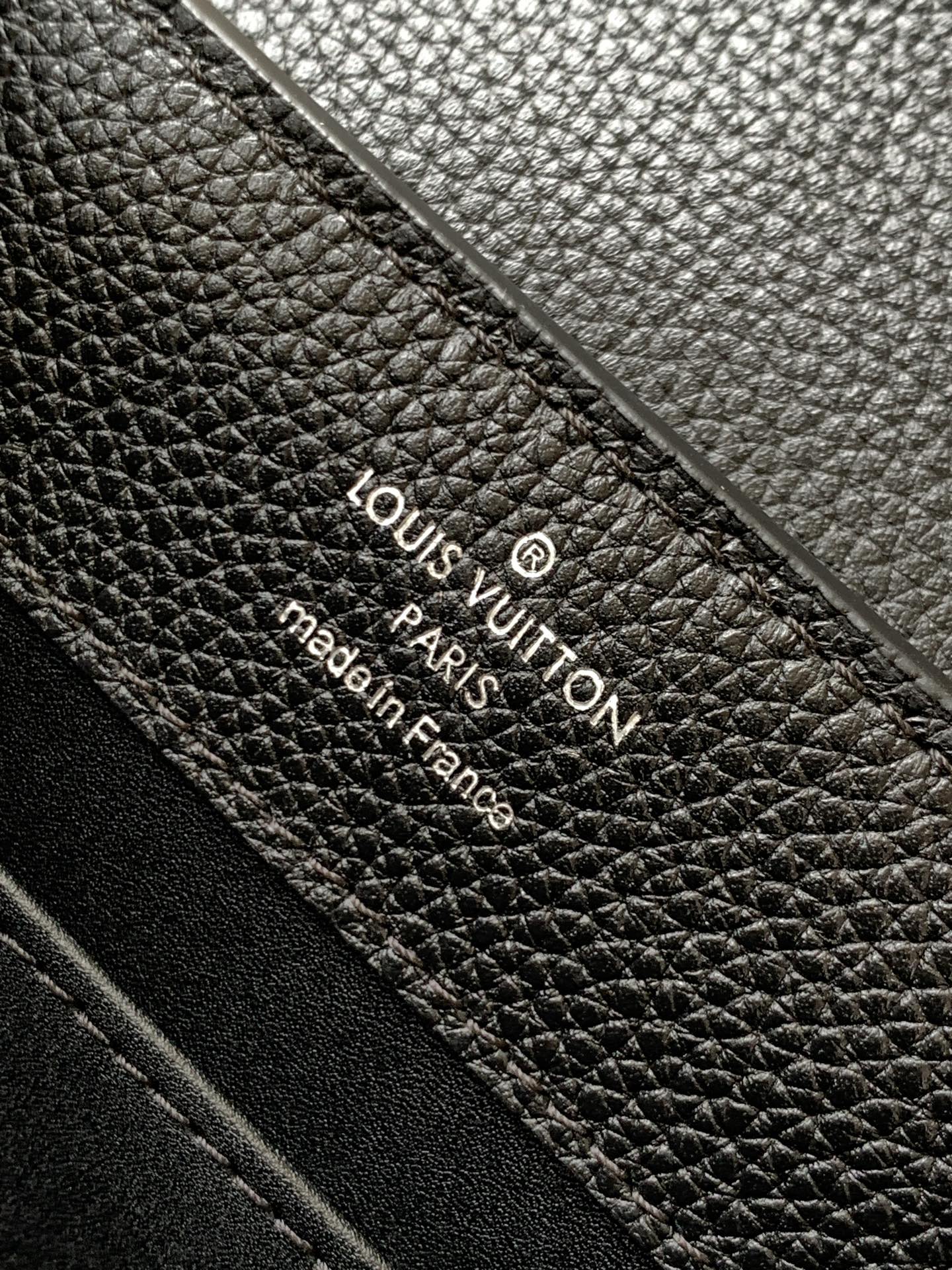 Capucines Mini Handbag M25256 - Image 9