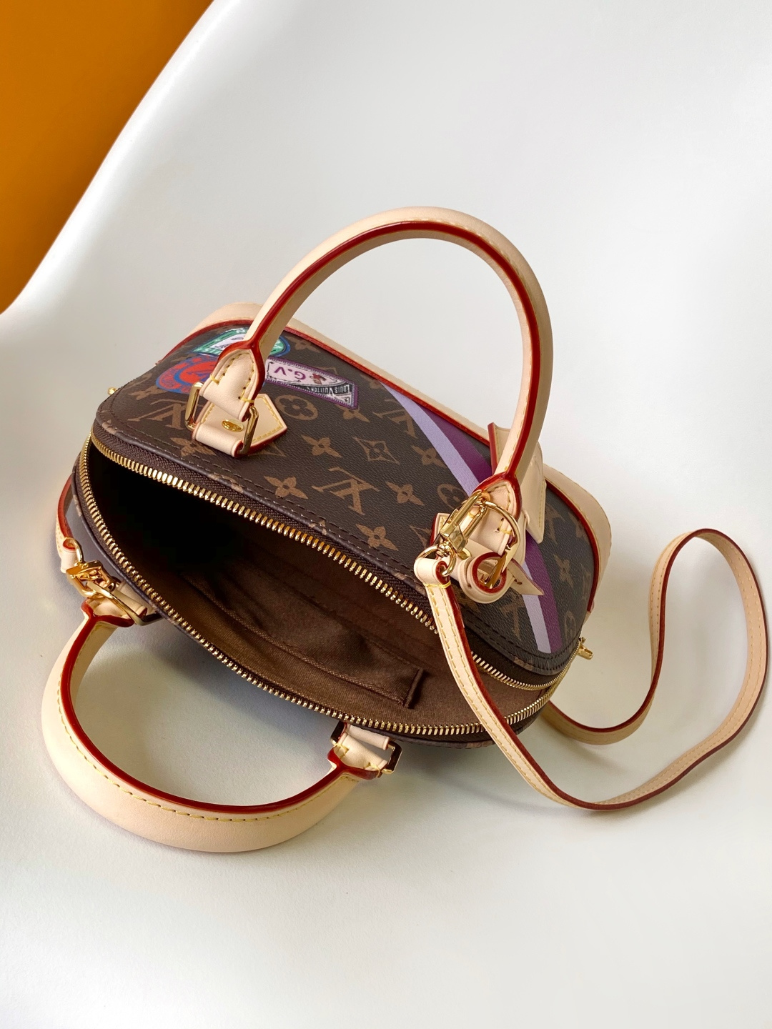 Louis Vuitton Alma BB Monogram Canvas Handbag M01917 - Image 9