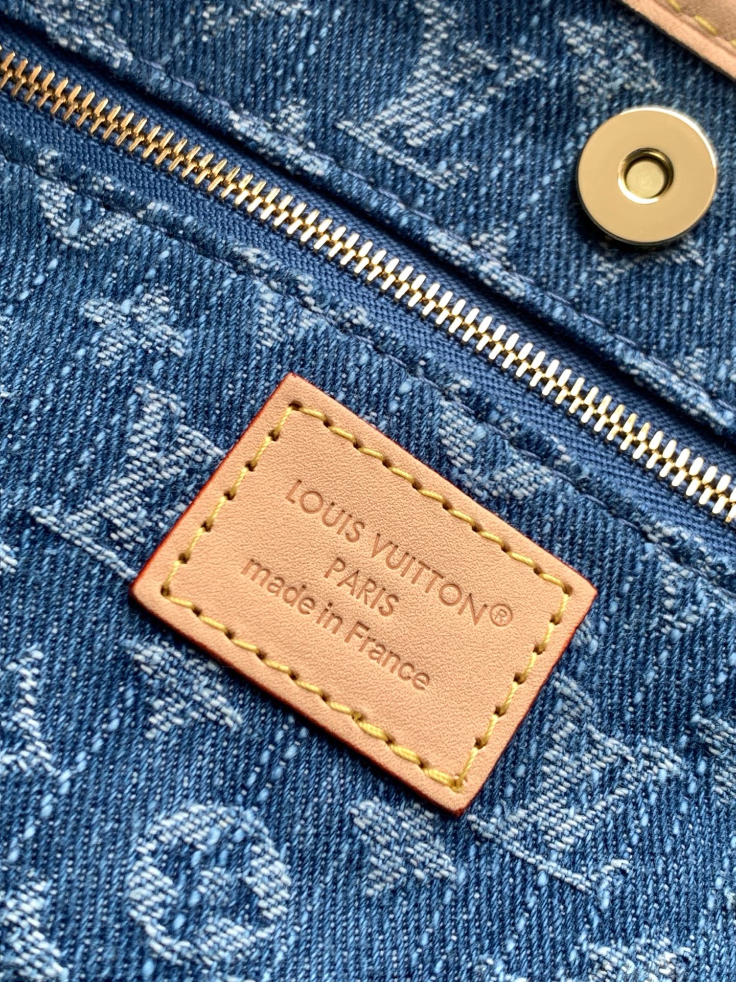 Carryall Cargo Small Denim Handbag - Image 9