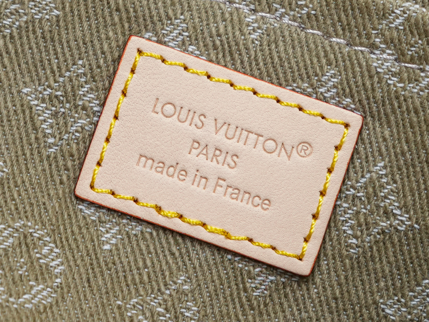 Louis Vuitton Rendez-Vous Sunset Denim Handbag - Image 9