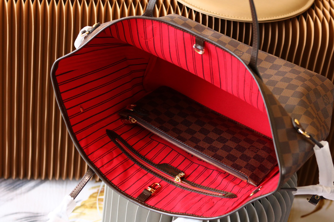 Neverfull Medium Tote Bag - Image 9