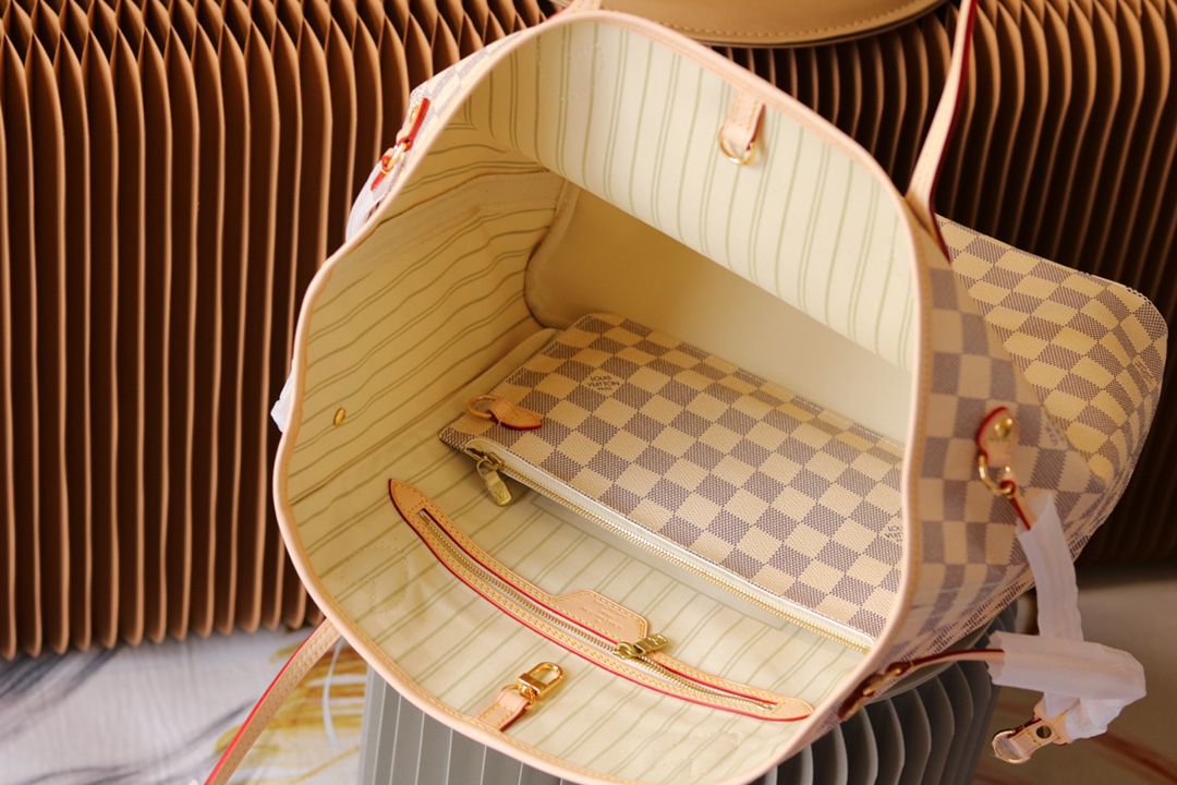 Neverfull Medium Tote Bag - Image 9