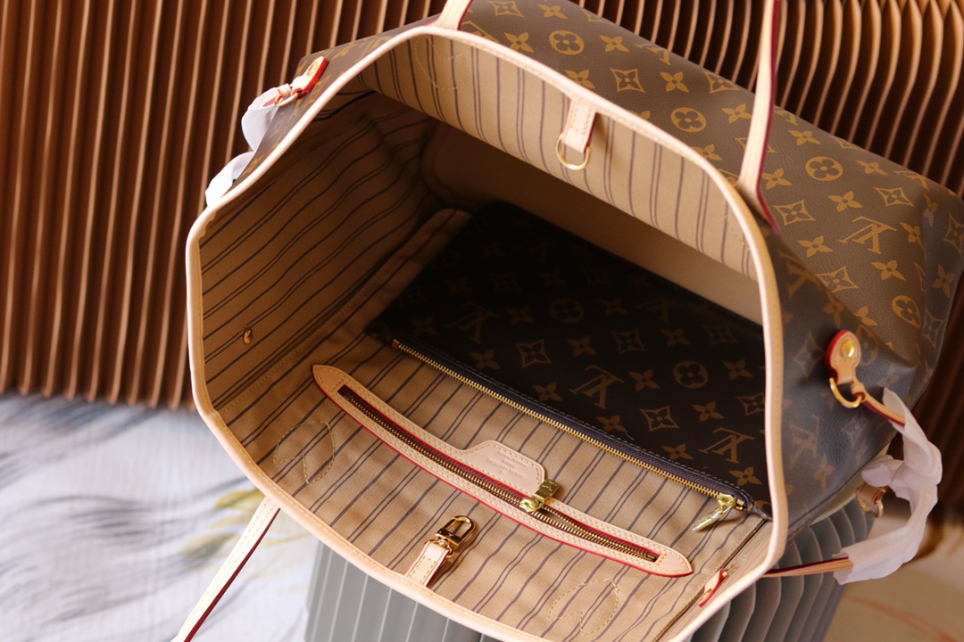 Louis Vuitton Neverfull Medium Tote Bag - Image 9
