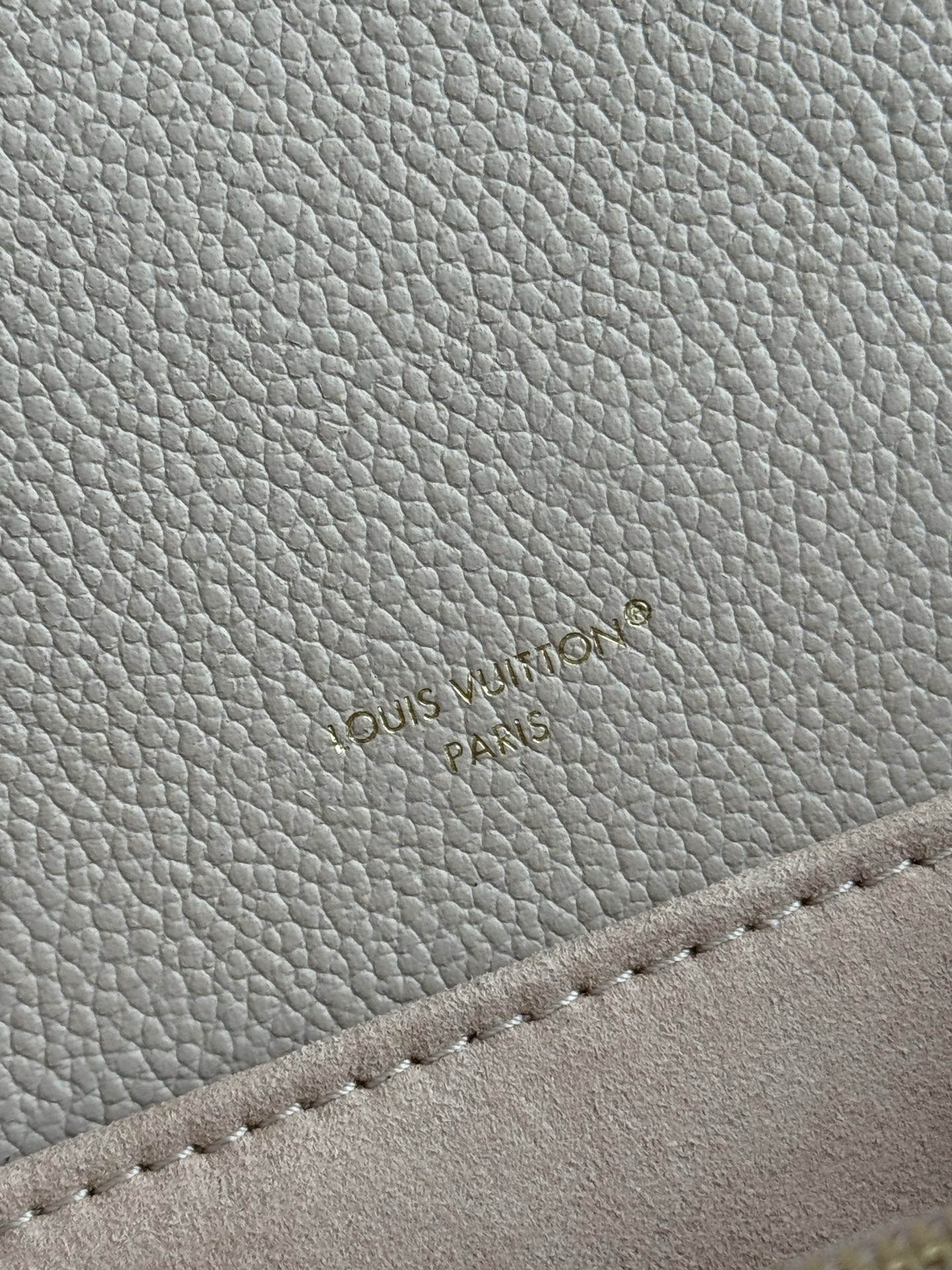 Louis Vuitton Pochette Metis East West Monogram Empreinte Leather Bag - Image 9
