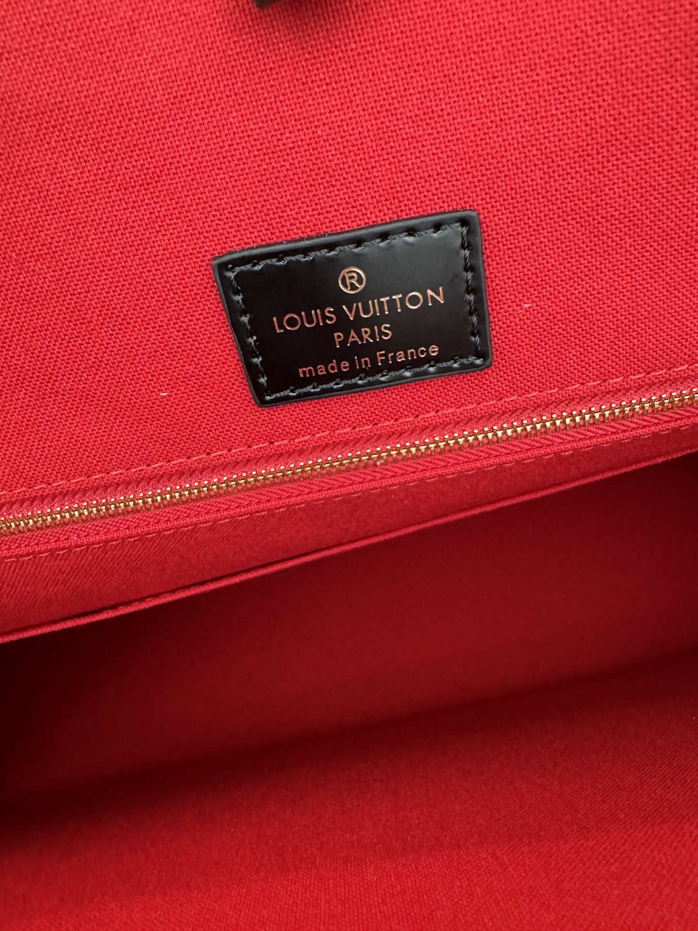 Louis Vuitton Onthego Handbag M44576 - Image 9