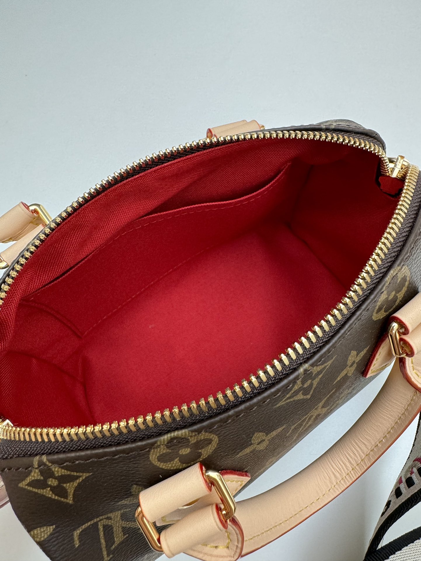Louis Vuitton Speedy Bandouliere 20 Handbag - Image 9