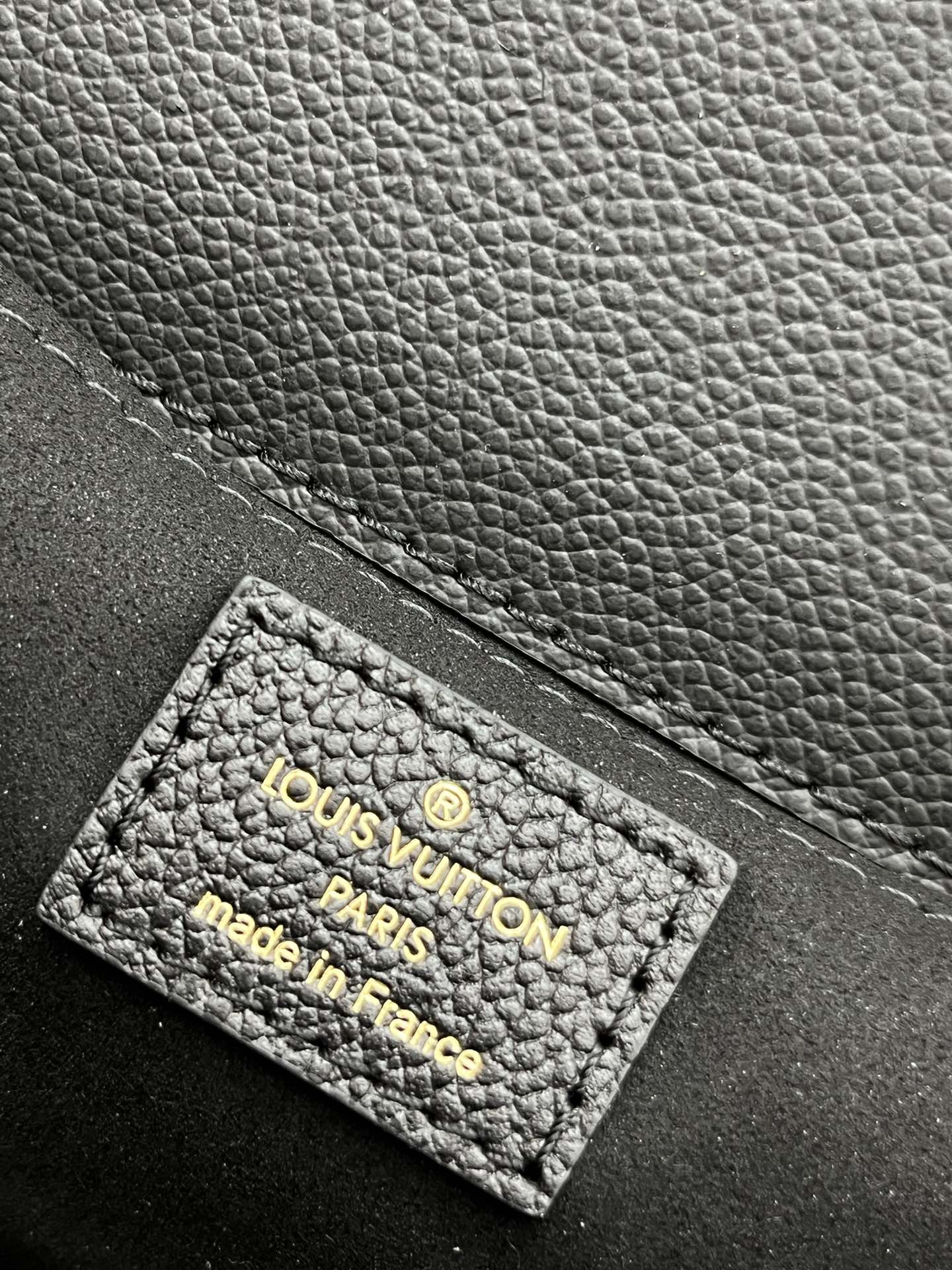 Louis Vuitton Pochette Metis East West Monogram Empreinte Leather Handbag - Image 9