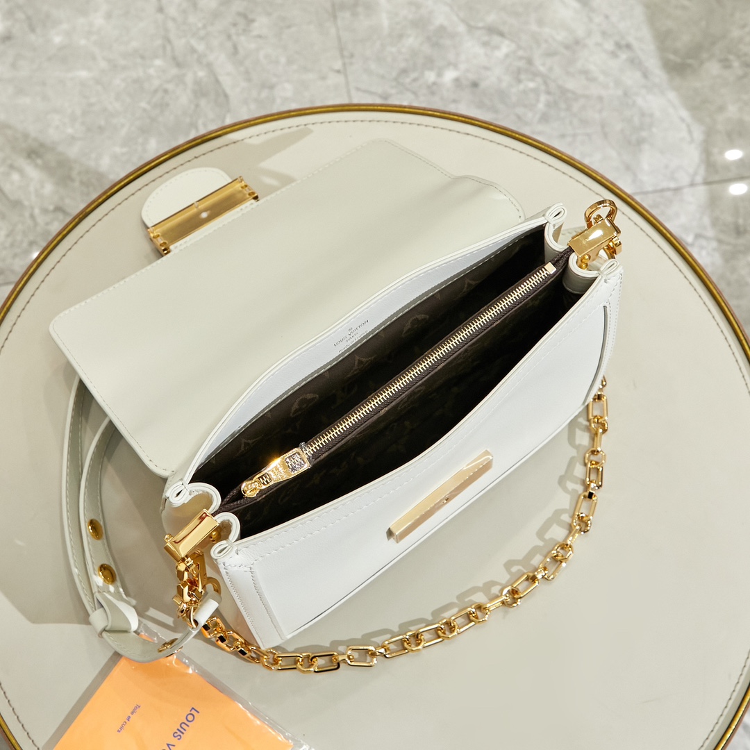 Louis Vuitton Dauphine Soft Medium Handbag - Image 9