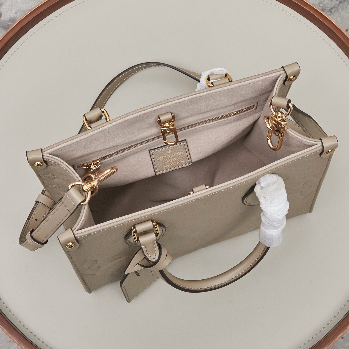Louis Vuitton OnTheGo Small Tote Bag - Image 9