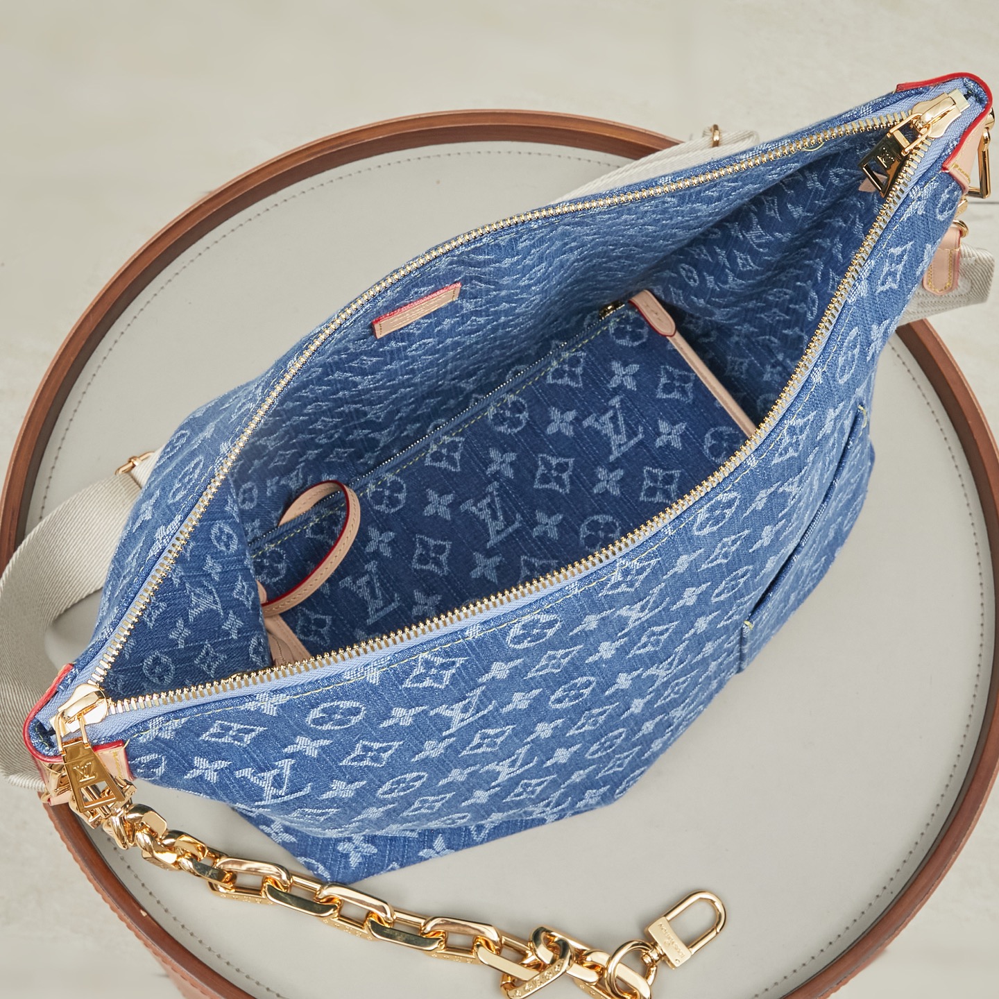 Louis Vuitton Coussin Hobo MM Monogram Denim Bag - Image 9