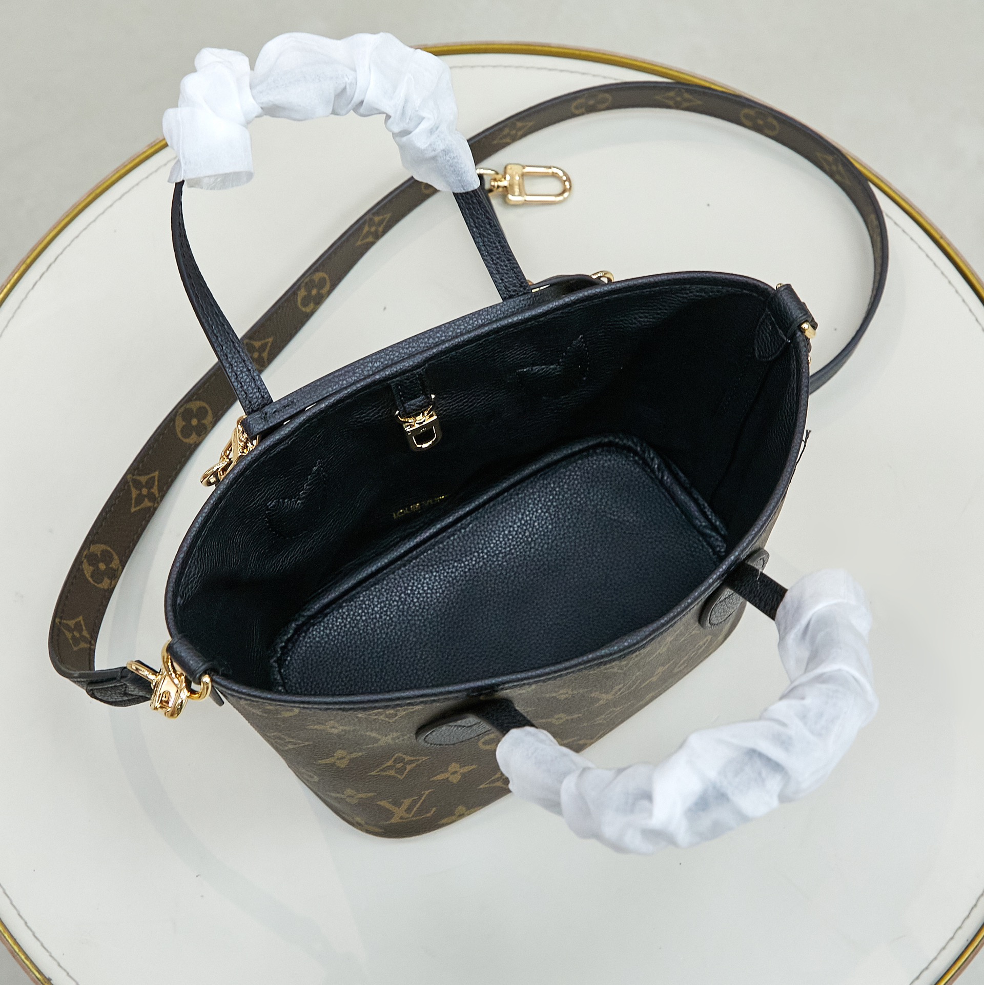 Louis Vuitton Neverfull Bandoulière Inside Out BB Handbag - Image 9