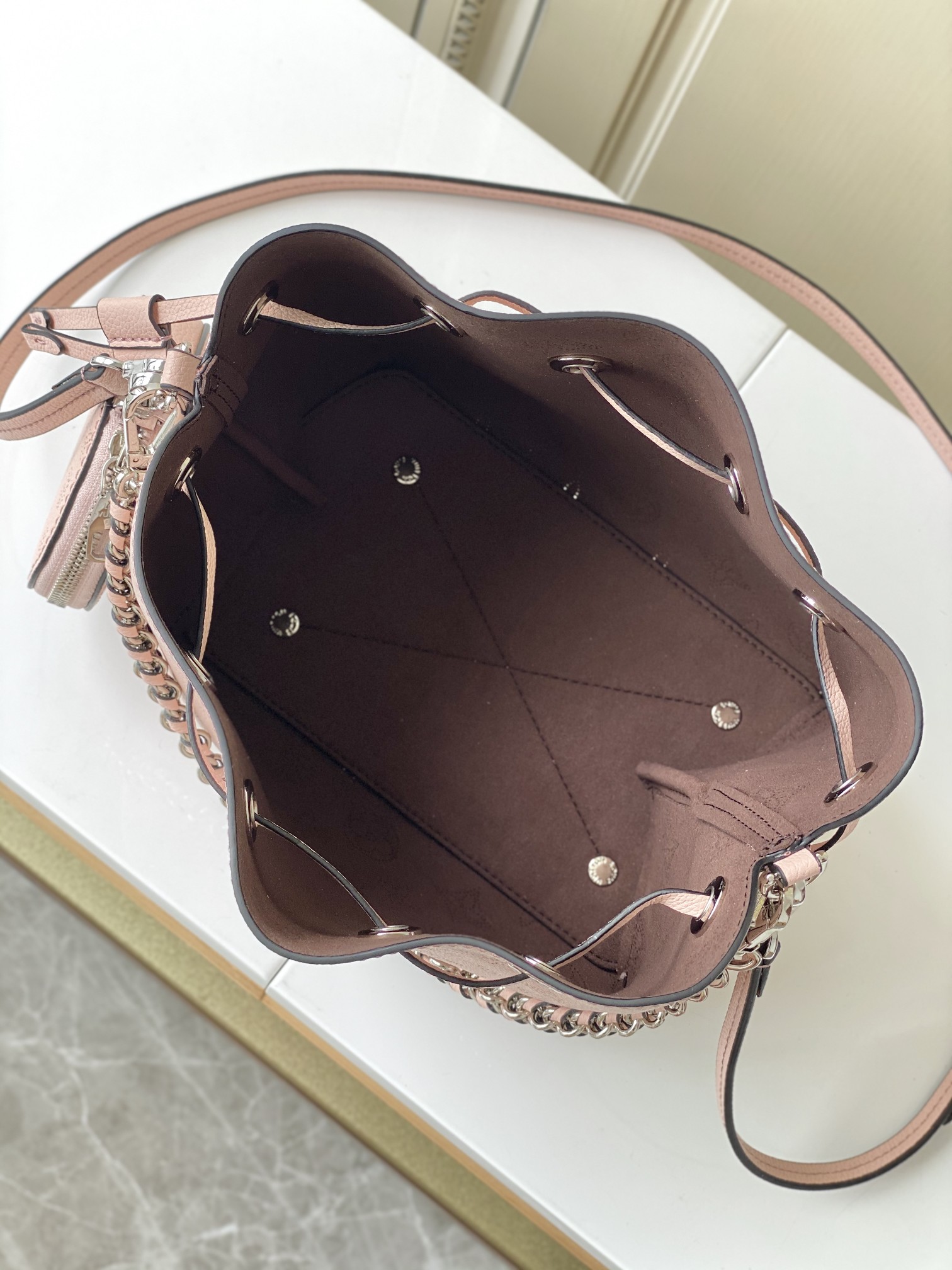 Louis Vuitton Bella Bucket Bag with Coin Purse - Image 9