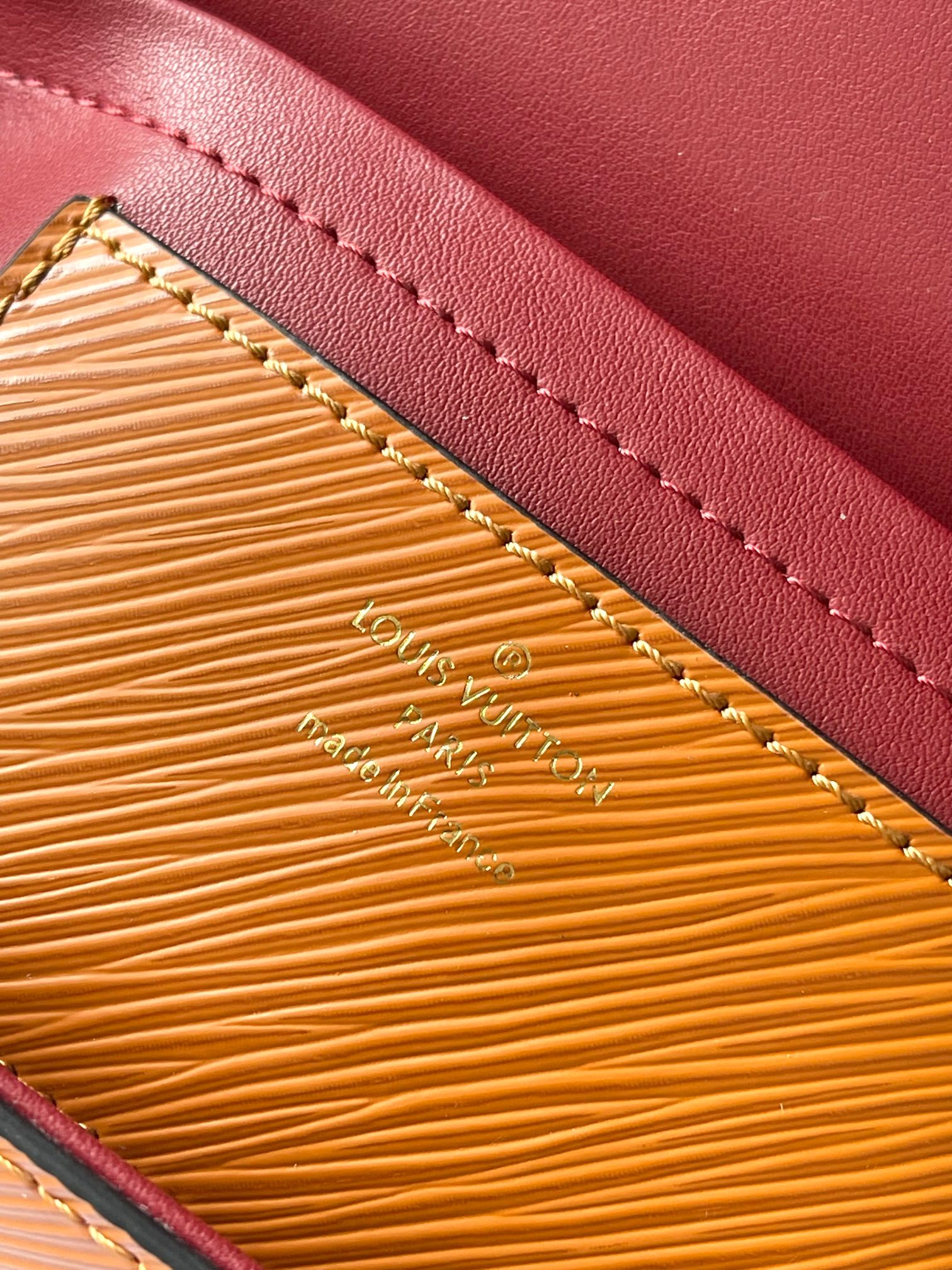 Louis Vuitton Twist Medium Handbag - Image 9