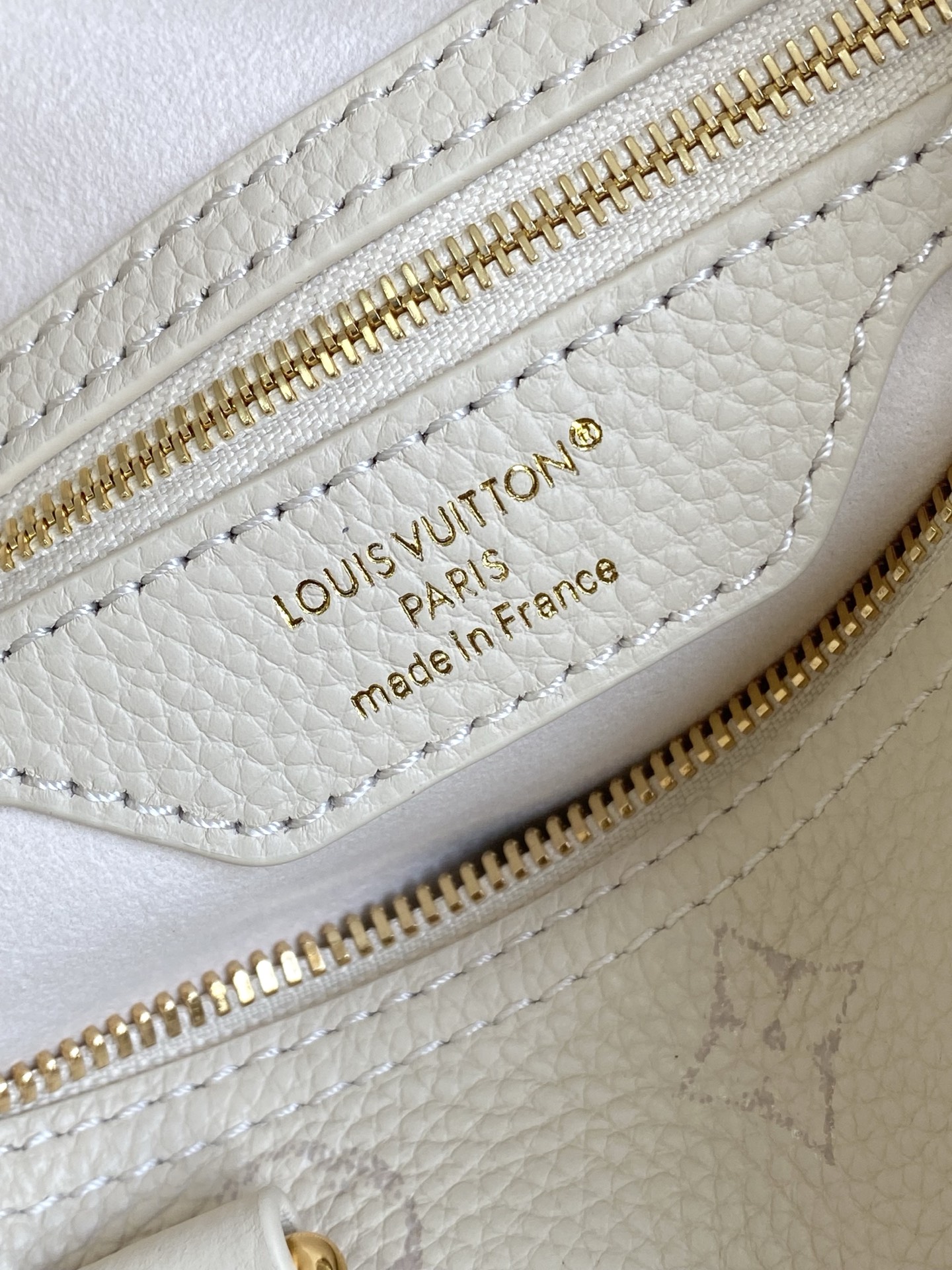 Louis Vuitton Speedy Bandoulière 25 Handbag - Image 9