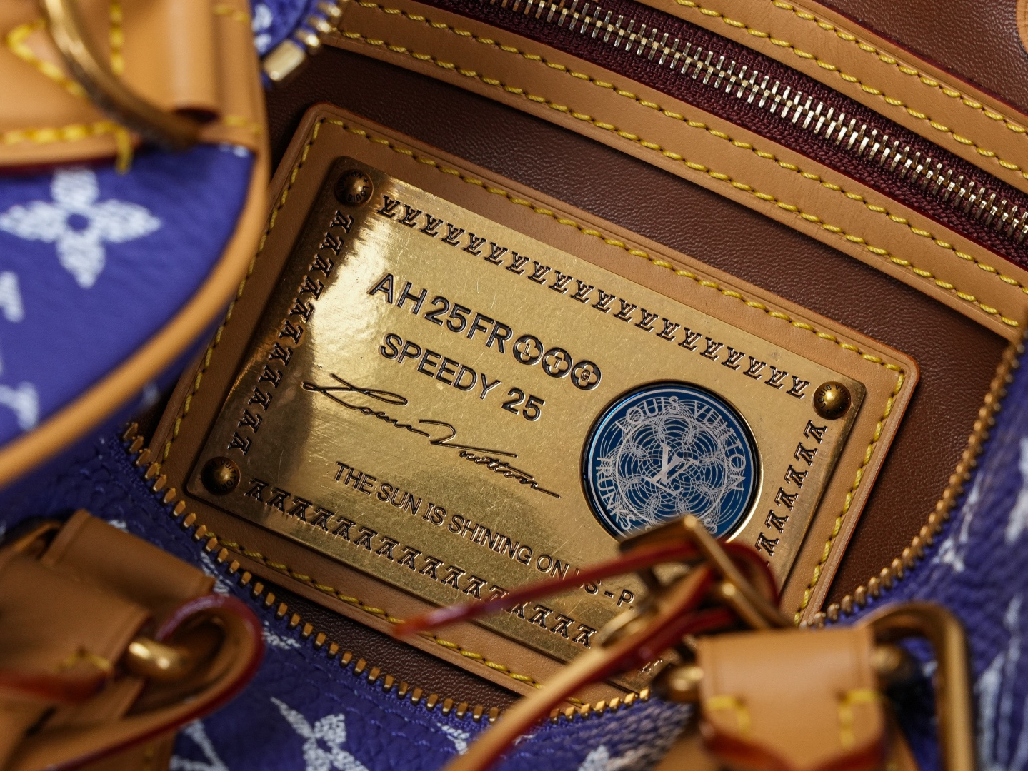 Louis Vuitton Speedy Bandoulière 25 Monogram Leather Handbag - Image 9