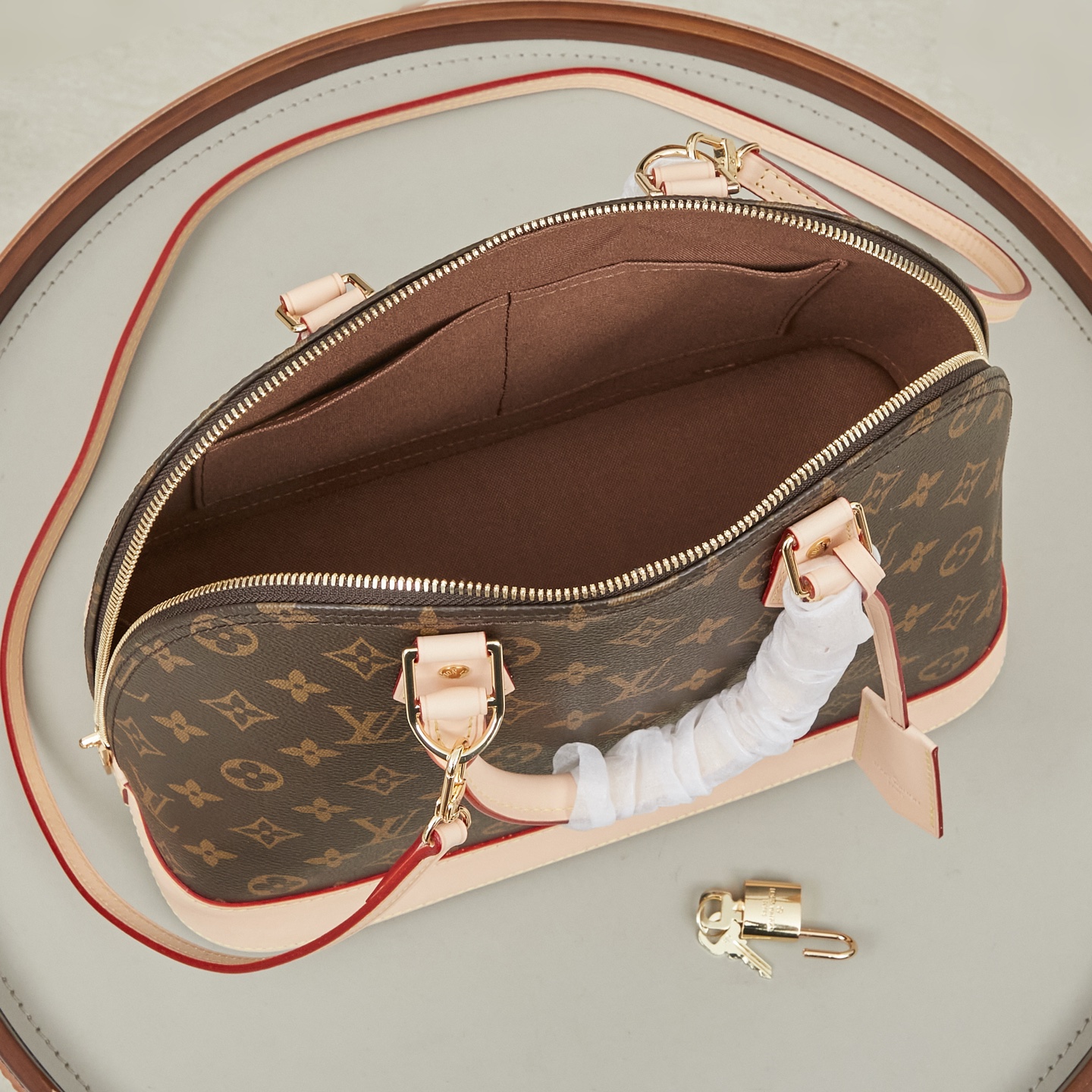 Louis Vuitton Alma Handbag M53151 in Monogram Canvas - Image 9
