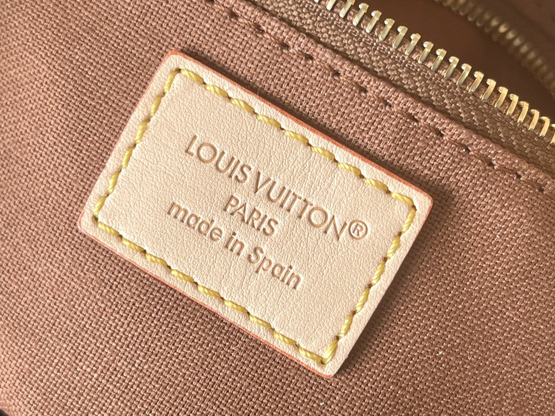 Louis Vuitton Rivage BB Bucket Bag - Image 9