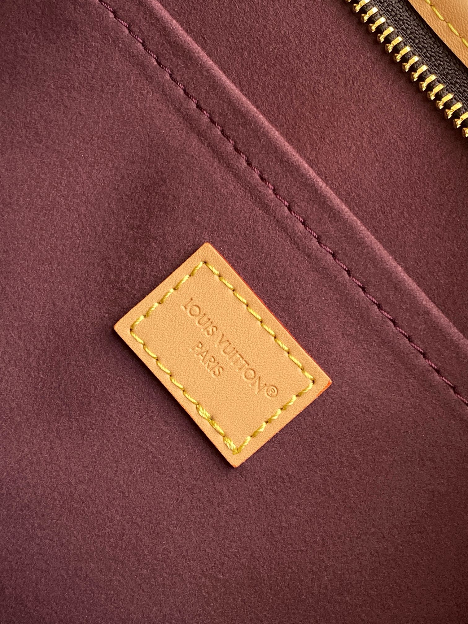 Louis Vuitton CarryAll EastWest Monogram Shoulder Bag M28101 - Image 9