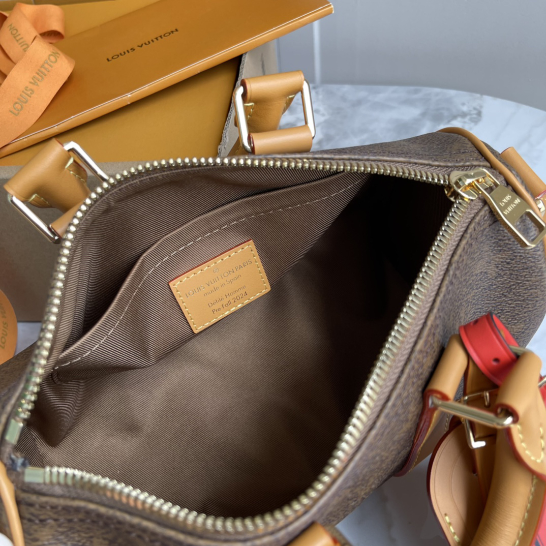Louis Vuitton Keepall Bandouliere 25 Monogram Dust Bag - Image 9