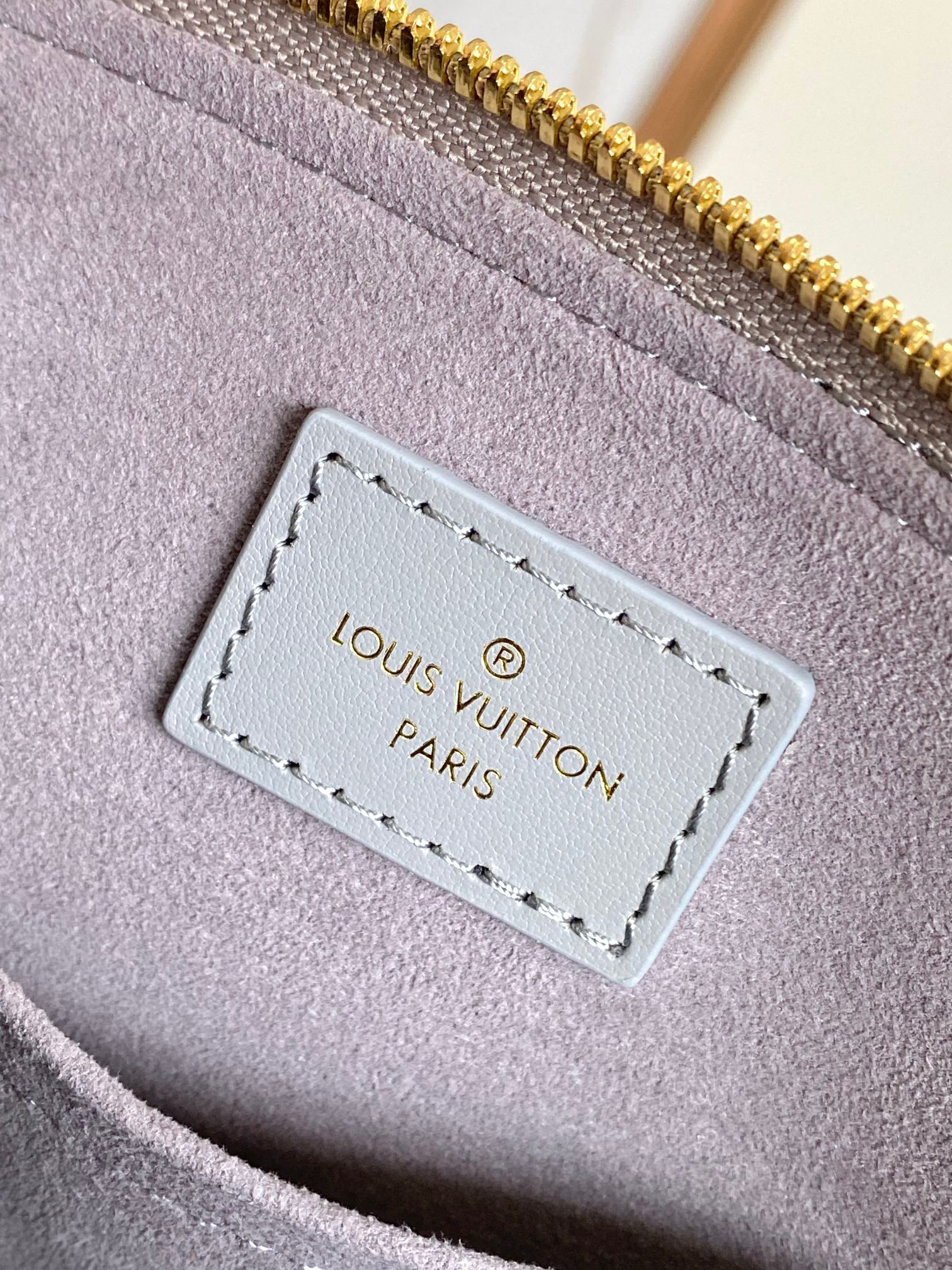 Louis Vuitton Alma BB Monogram Ink Handbag - Image 9