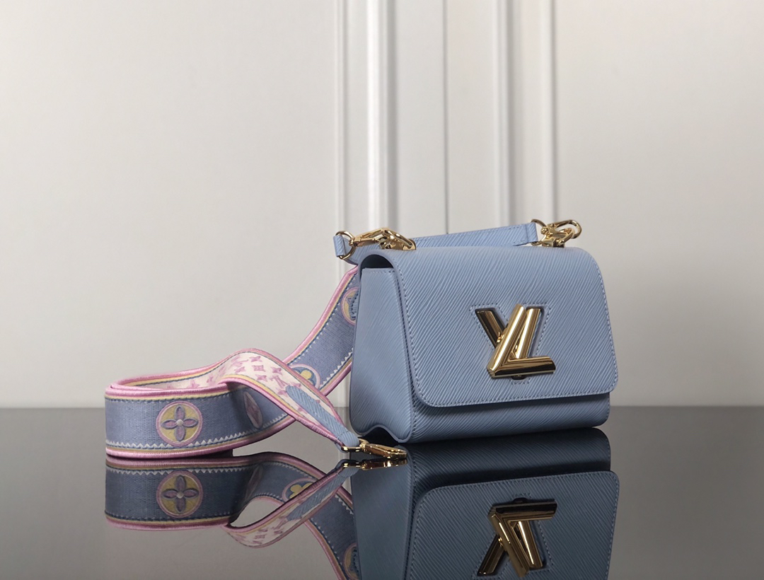 Louis Vuitton Twist Small Shoulder Bag in Powder Blue - Image 9